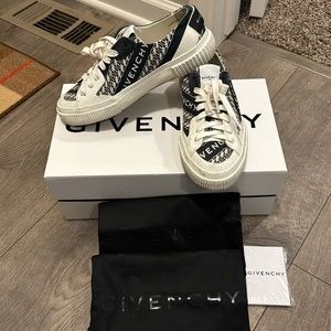 Authentic excellent condition Givenchy blue canvas sneakers size 37